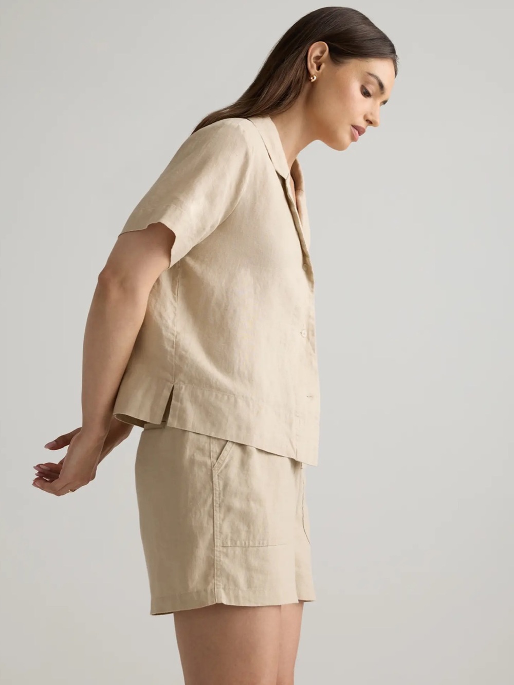 Quince 100% European Linen Short Sleeve Shirt in Driftwood - Picture 3 of 10
